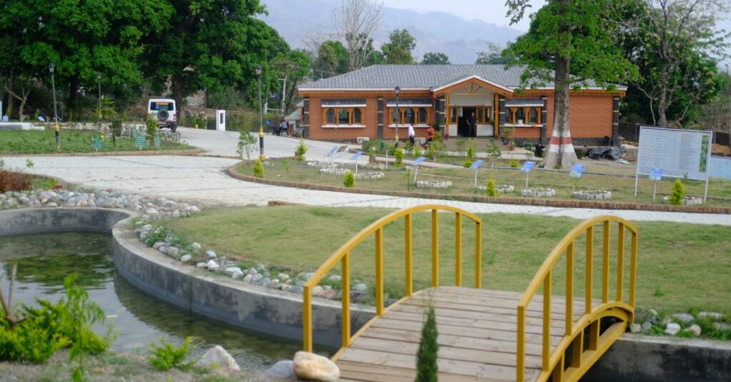 Best view hotels in dehradun